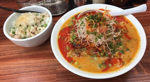 「限定豚骨(担々麺)＋鶏節ごはん(800円＋300円)」@麺や 睡蓮の写真