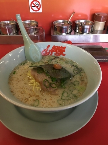 「朝ラーメン 430円 餃子ライス420円」@山岡家 越谷レイクタウン店の写真