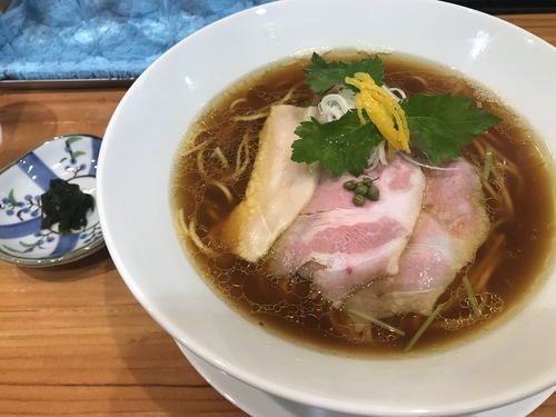 「鶏そば 醤油」@麺LABOひろの写真