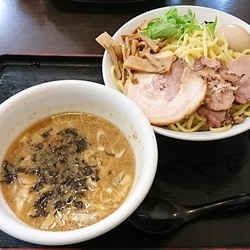 つけ麺(大盛無料)