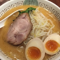 白みそ福ラーメン「信州」（800円）