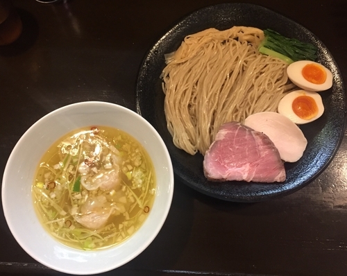 「塩味玉つけ麺900円+ワンタントッピング(2個)100円」@らぁ麺 すぎ本の写真