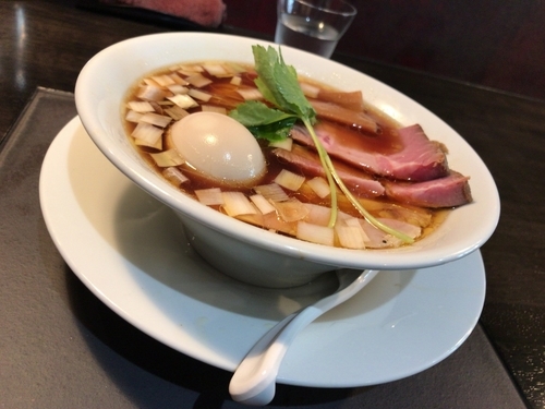 「特製醤油らぁめん」@KaneKitchen Noodlesの写真