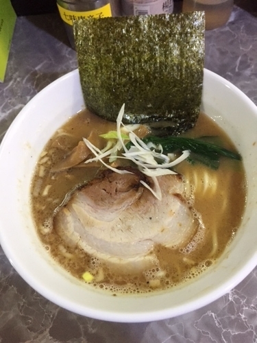 「らーめん（濃厚魚出汁）　700円」@製麺raboの写真