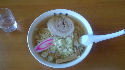 「らーめん大盛煮玉子」@青竹手打ちラーメン 日向屋の写真