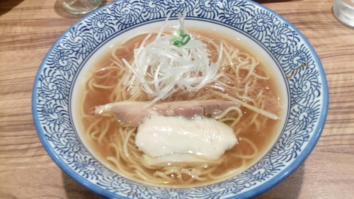 「川俣シャモの醤油ラーメン（800円）」@ラーメン燈郎の写真