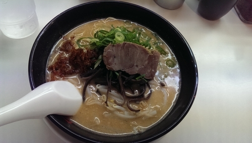 「味噌ラーメン、替玉」@博多天神 渋谷南口店の写真