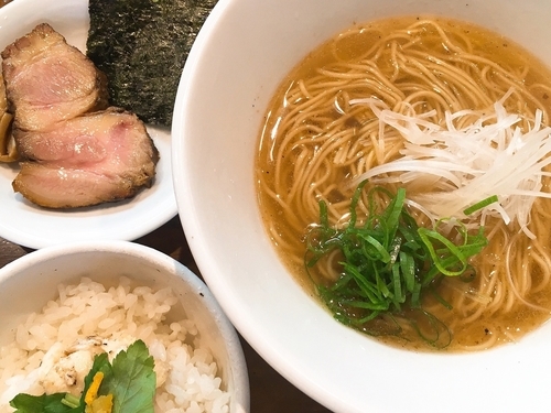 「真鯛出汁らーめん 890円」@喜元門 本店の写真