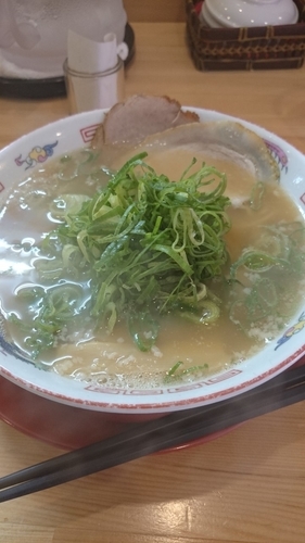 「ラーメン　700円　替え玉150円」@らうめん 恵比朱 京都駅前店の写真