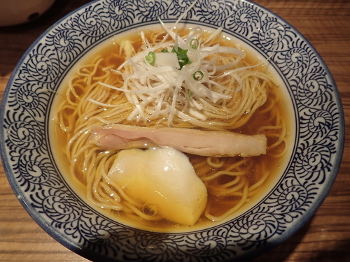 「川俣シャモの醤油ラーメン(800円)」@ラーメン燈郎の写真