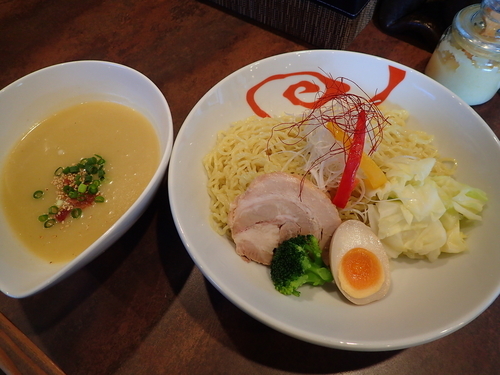 「濃厚鶏白湯つけ麺・塩・中細麺・大盛」@麺厨房 維風堂々の写真