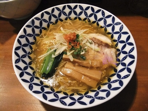 「干し海老油塩らーめん（750円）」@味香房 海居人の写真