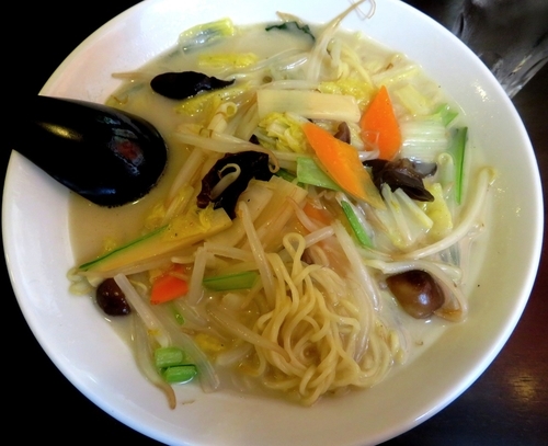 「野菜たん麺(750円)」@味香苑 東橋店の写真