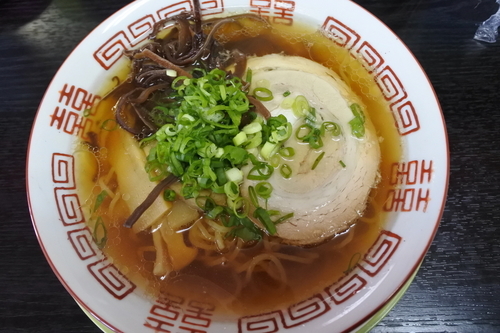 「牛骨醤油」@ラーメンチャンピオン とどろきの写真