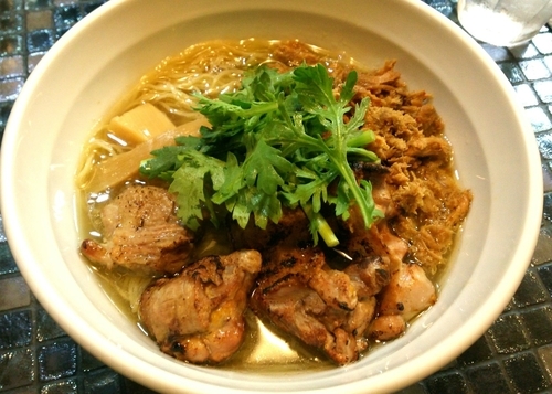 「【肉の日限定100食】雉肉の黄色塩らーめん　1200円」@らーめん 五ノ神製作所の写真