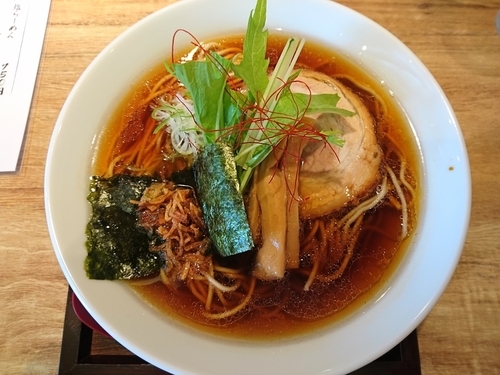 「醤油らーめん＋醤油変え玉」@麺や Co粋の写真