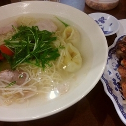 ワンタンメン＋焼き餃子