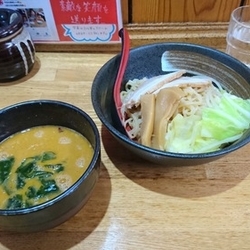 辛みそつけ麺 850円