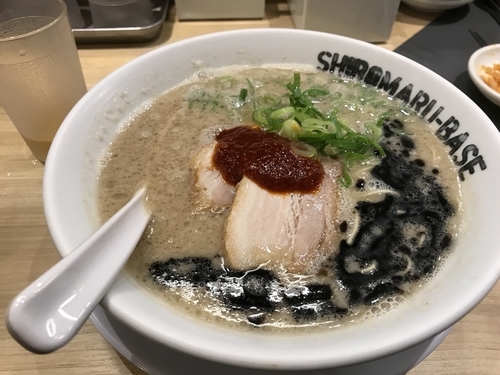 「アカマルベース（？）　770円　替え玉　無料」@IPPUDO SHIROMARU BASE 渋谷店の写真