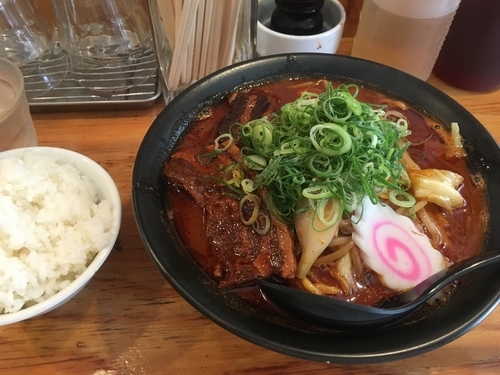 「がち辛タンメン ご飯 ¥790、¥100」@油そば専門店 GACHIの写真