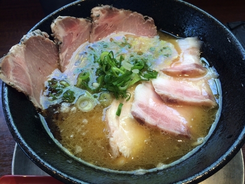 「チャーシュー鶏そば　醤油」@麺道 麒麟児の写真