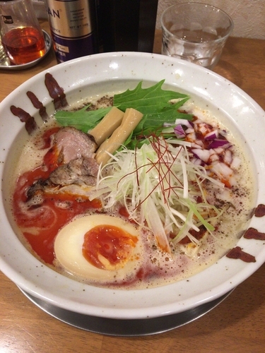 「カラシビらーめん」@中華そば かずしのの写真