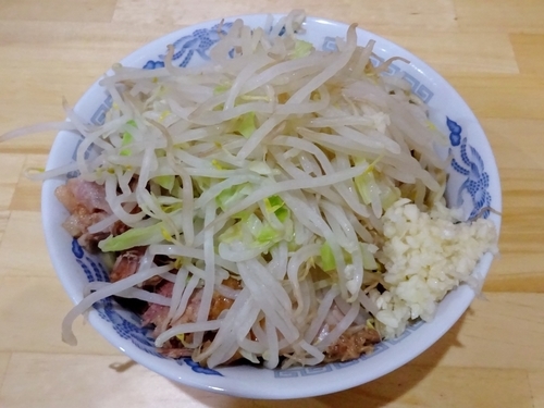 「エビ味小（900円）ニンニク」@ラーメン寿々㐂の写真
