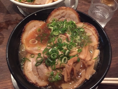 「醤油チャーシュー麺」@麺宝の写真
