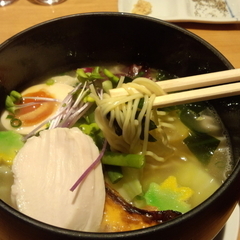 小梅 浦和総本店の画像