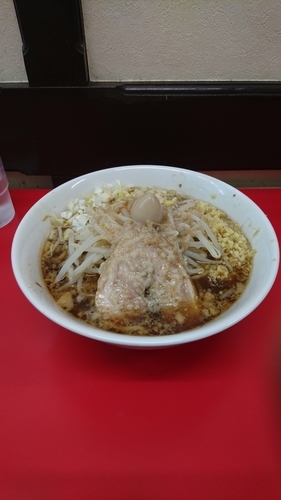 「ラーメン  あぶら ネギ ショウガ マシマシ」@雄山の写真