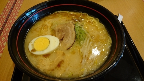 「トンコツラーメン（５００円）」@長篠陣屋食堂の写真