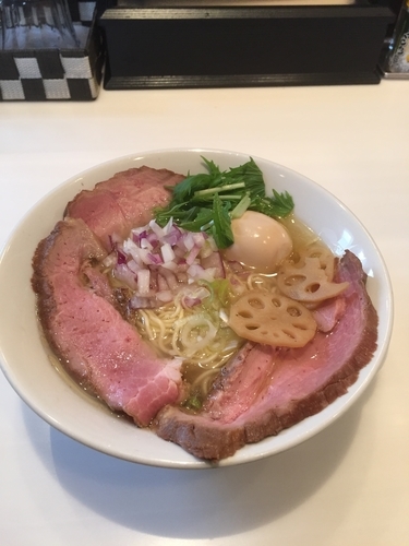 「特性醤油そば」@麺や 彩～iro～の写真