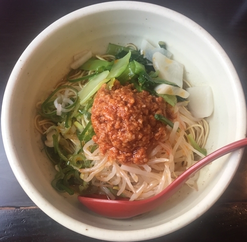 「汁なし担々麺700円」@めだかTANTANの写真