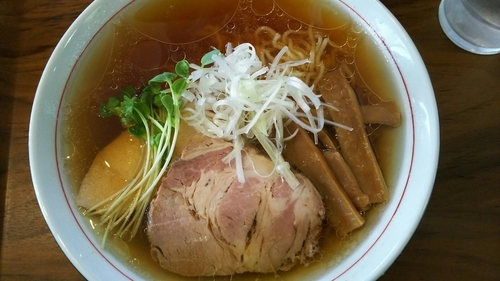 「しょうゆらーめん」@玖の写真