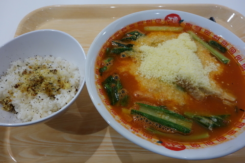 「太陽のチーズラーメン780円 ちびリゾ100円」@太陽のトマト麺 イオンモール春日部支店の写真