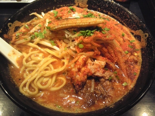 「もやしカラシビ味噌らー麺￥900・辛さ鬼増し￥100」@カラシビ味噌らー麺 鬼金棒 池袋店の写真