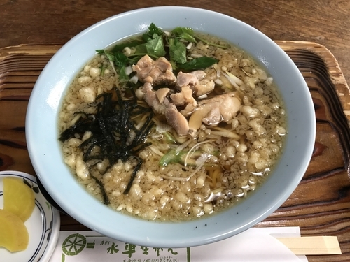 「元祖鳥中華  700円」@手打ち 水車生そばの写真