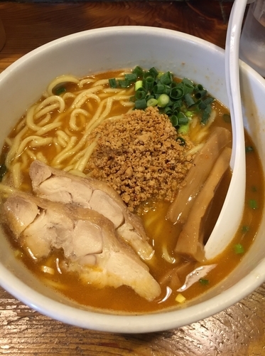「赤鶏らーめん」@鶏の穴の写真