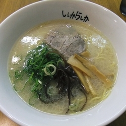 ラーメン（600円）