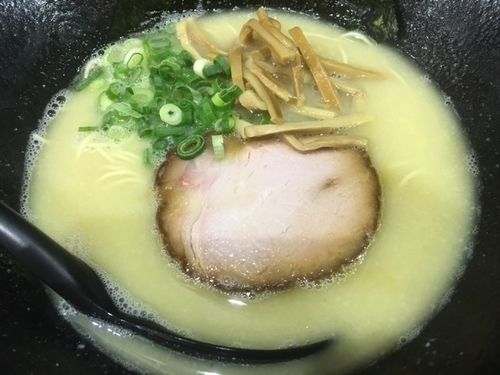 「濃厚鰹塩ラーメン」@海友の写真