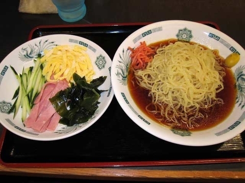 「黒酢しょうゆ冷し麺　510円」@日高屋 上野広小路店の写真