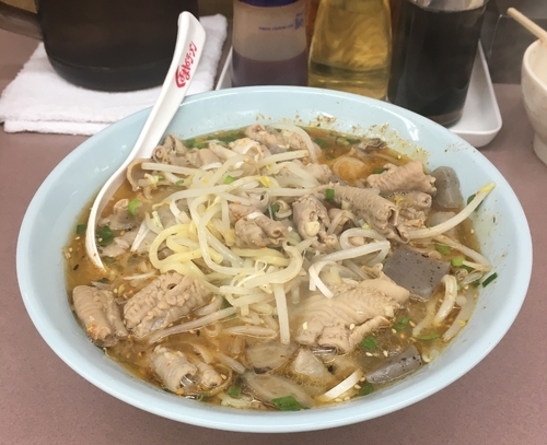 「塩ラーメン＋もつ煮＝ホルメン」@くるまやラーメン おゆみ店の写真