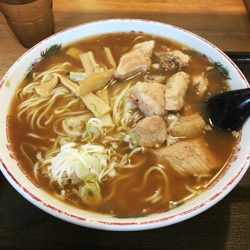 「ホルモン中華」@麺専門店 アラキの写真