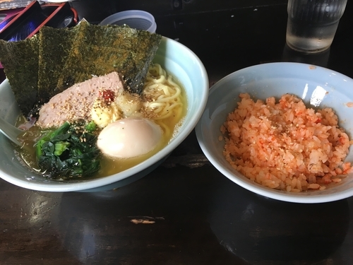 「味玉ラーメン 並(カタメ、オオメ) ¥750」@横浜ラーメン 武蔵家 三鷹店の写真