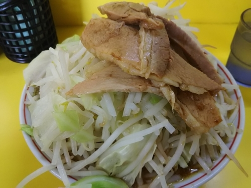 「二郎ラーメン（野菜マシ、ニンニク抜き）￥700+カレー￥50」@大黒家製麺 梅田橋店の写真