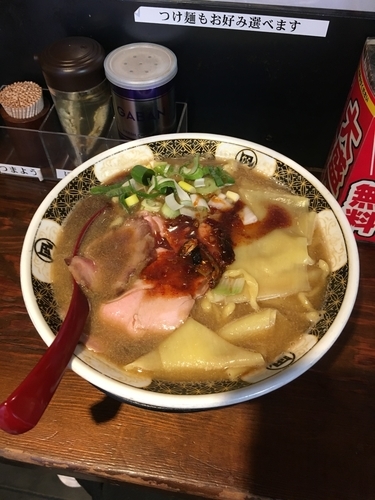 「凄い煮干しラーメン」@すごい煮干ラーメン凪 渋谷東口店の写真