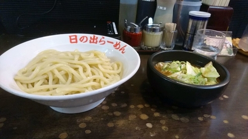 「剛つけ麺 無料大盛り」@日の出らーめん 横浜桜木町本店の写真