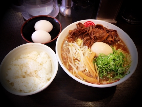 「Cランチ（肉玉そば+小ライス）麺大盛」@徳島中華そば 徳福 神田店の写真