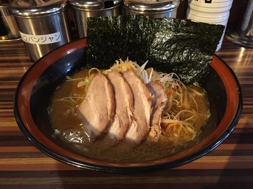 「ネギチャーシューメン中盛り」@せい家 戸越銀座店の写真