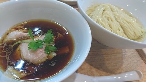 「つけ麺 (濃厚昆布鰹出汁かけ) ￥ 1000」@飯田商店 湯河原本店の写真